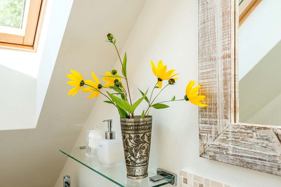 Luxury self-catering accommodation for family holidays and group bookings in Herefordshire | Monnington House and Cottages