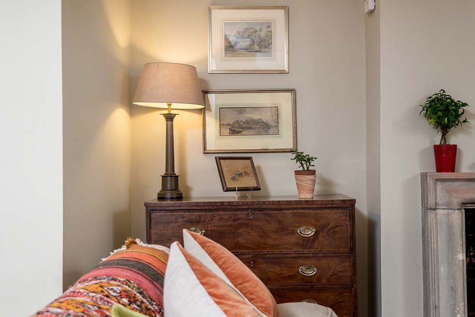 Large, dog-friendly holiday accommodation in rural Herefordshire. 9 bedrooms and 9 bathrooms | Monnington House and Cottages