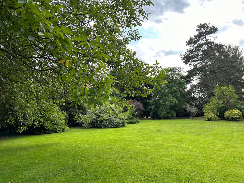 Monnington House large gardens and grounds