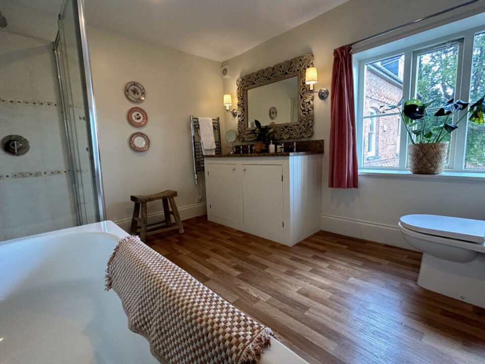 Panpantum bathroom