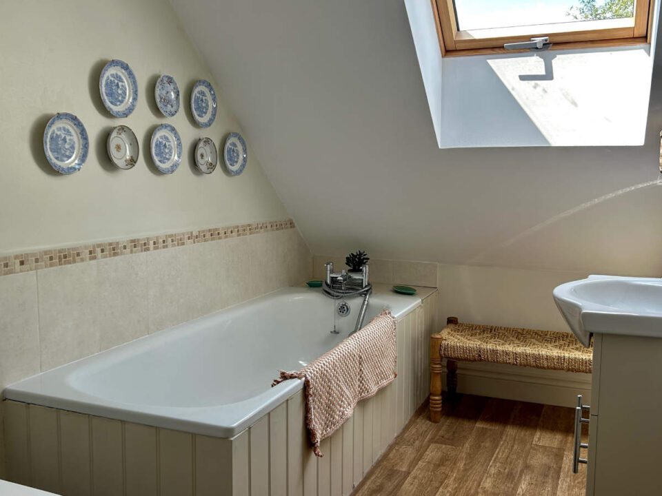 China White bathroom