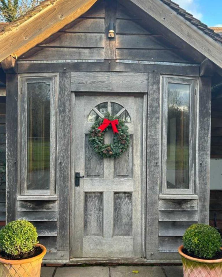Christmas wreath at The Cider Mill - Airbnb Hay on Wye Herefordshire - Sleeps 2-6, Dog Friendly