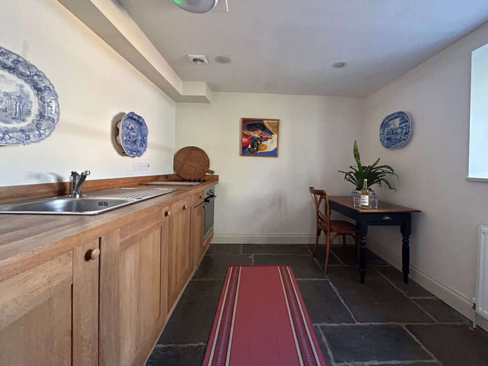 Kitchen - Garden Cottage: Herefordshire Holiday Cottage - 3 Double Bedrooms, Sleeps 6
