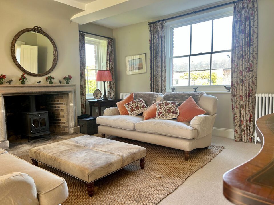 Drawing room - Monnington House: Large Holiday Homes Herefordshire - Dog Friendly, Sleeps 6-24